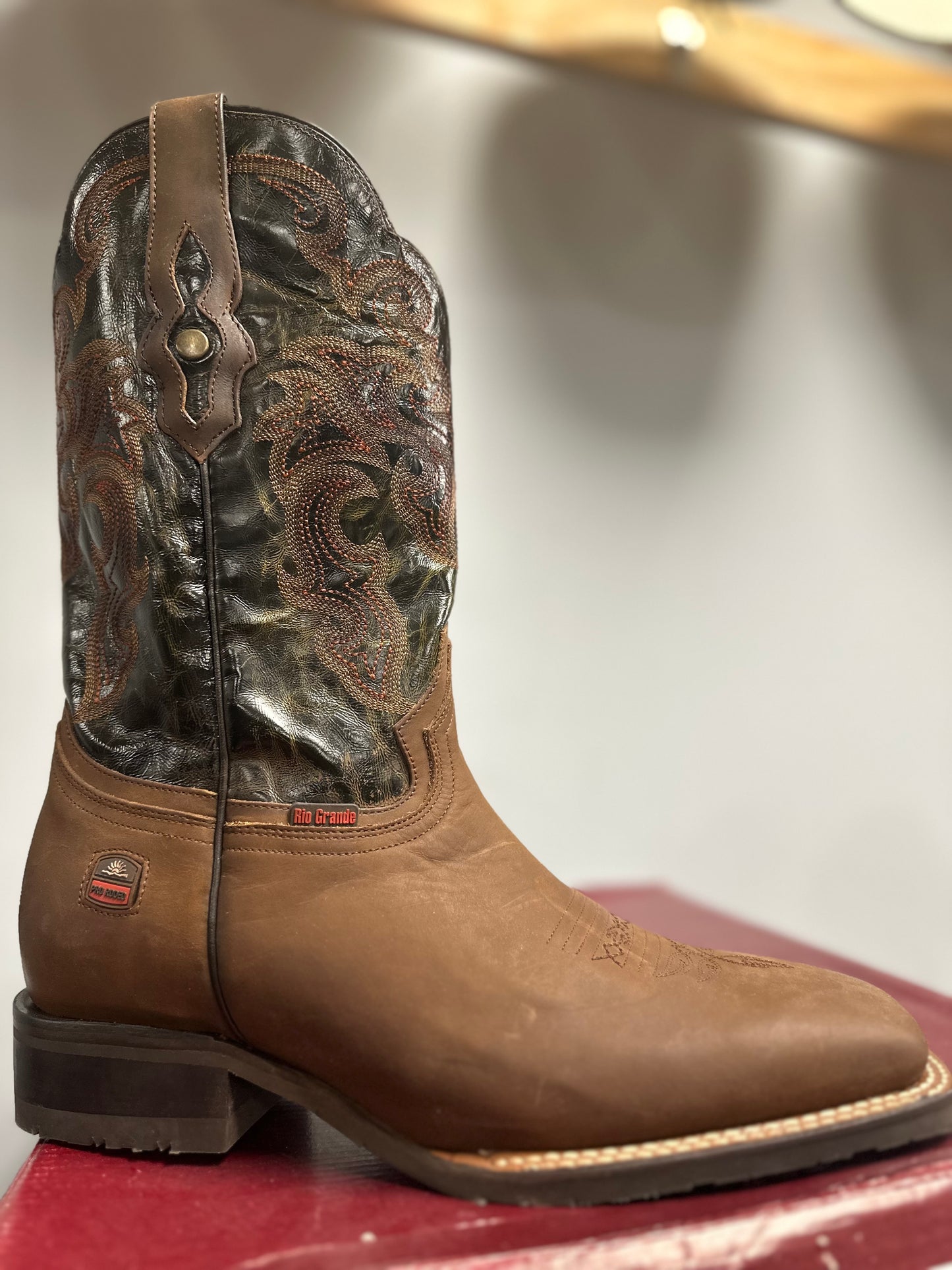 CALEXICO PIEL CHINELA