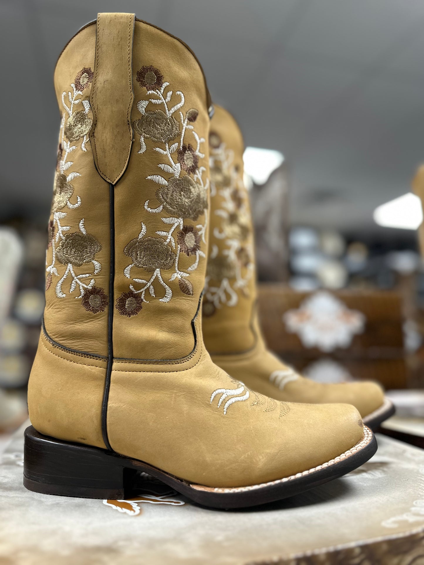 HORMA RODEO MIEL